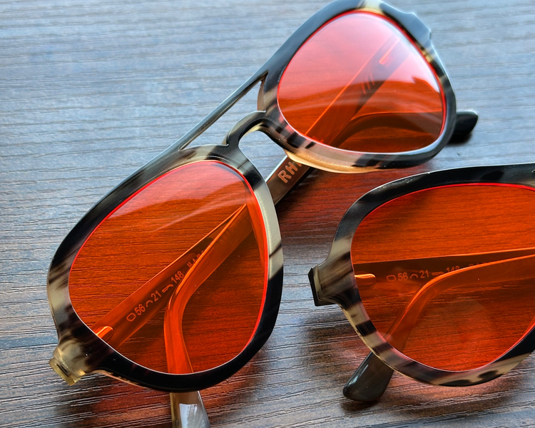 528 / Horn Dark Mix / Night Lens