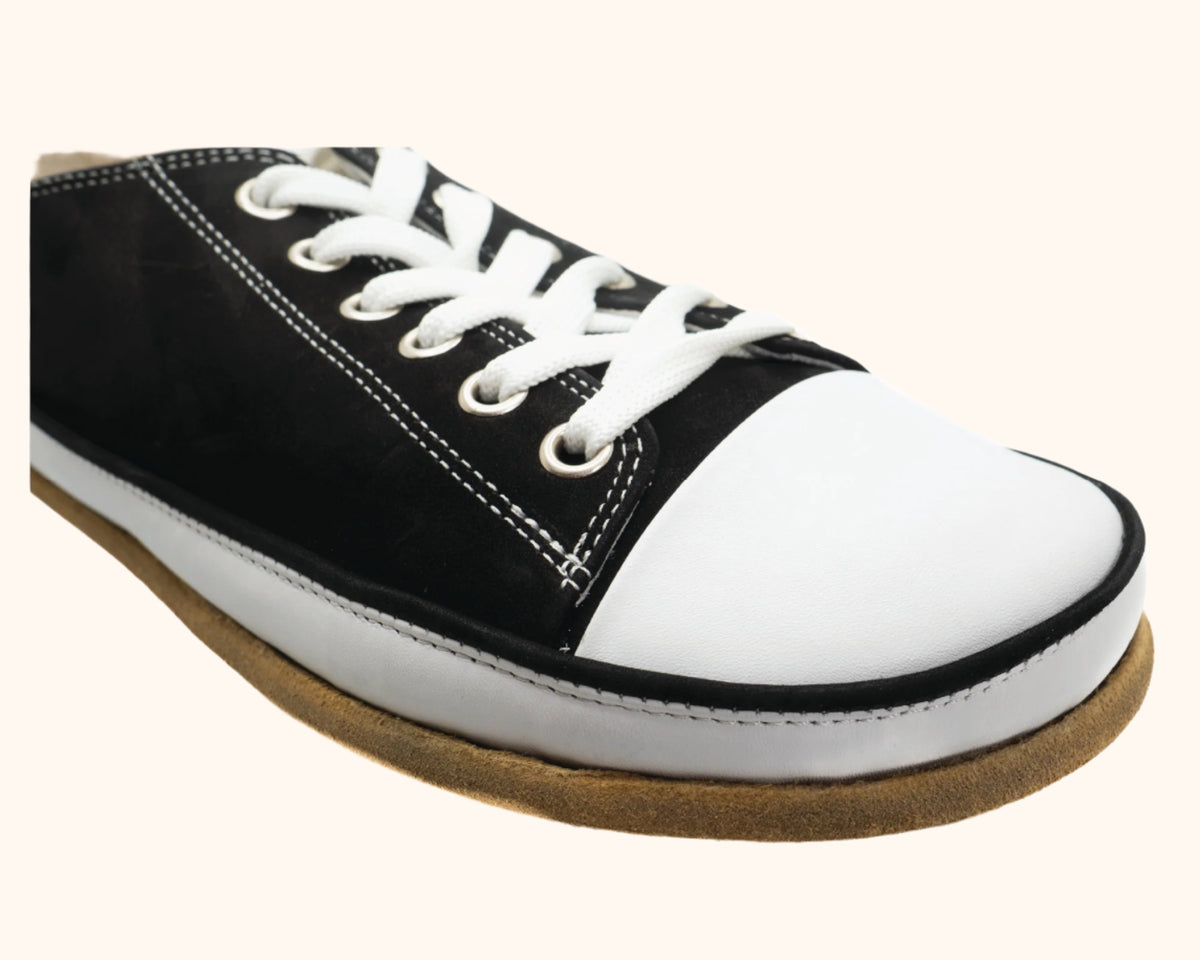 Arka Lo / Black Nubuck & Ivory Leather / Mens