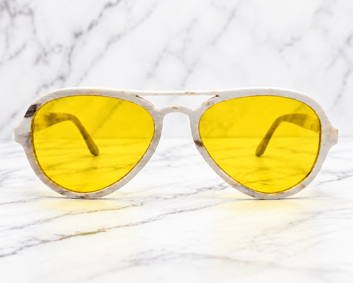 528 / Horn Light Mix / Day Lens