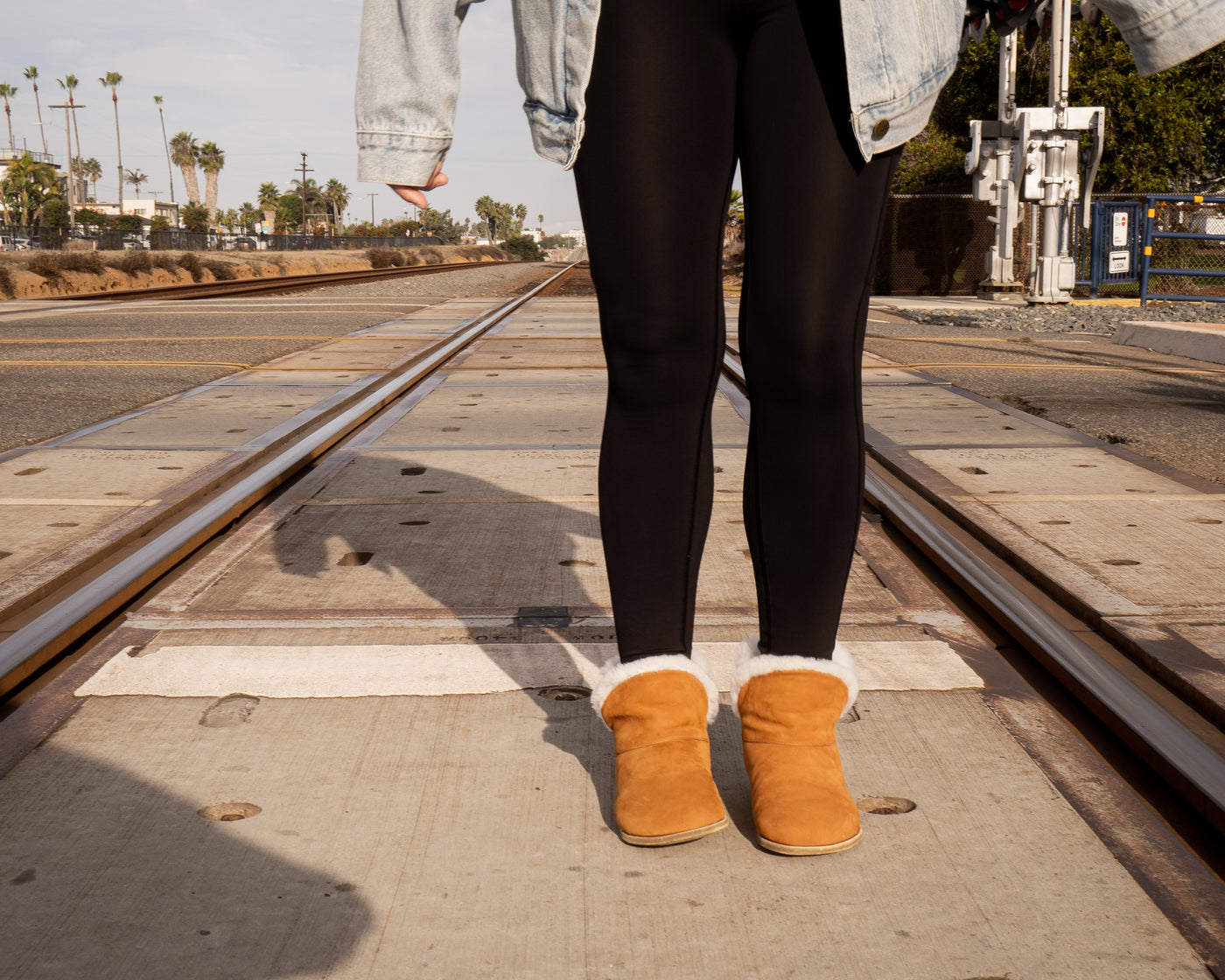 Noma / Clay Nubuck & Sheepskin / Womens