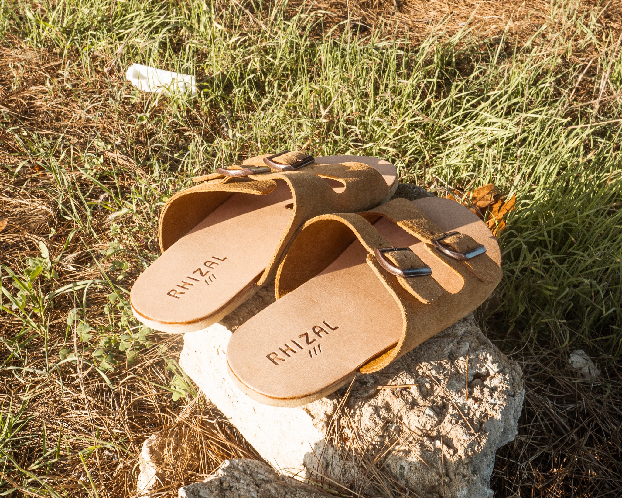 Tanu / Oat Suede / Mens