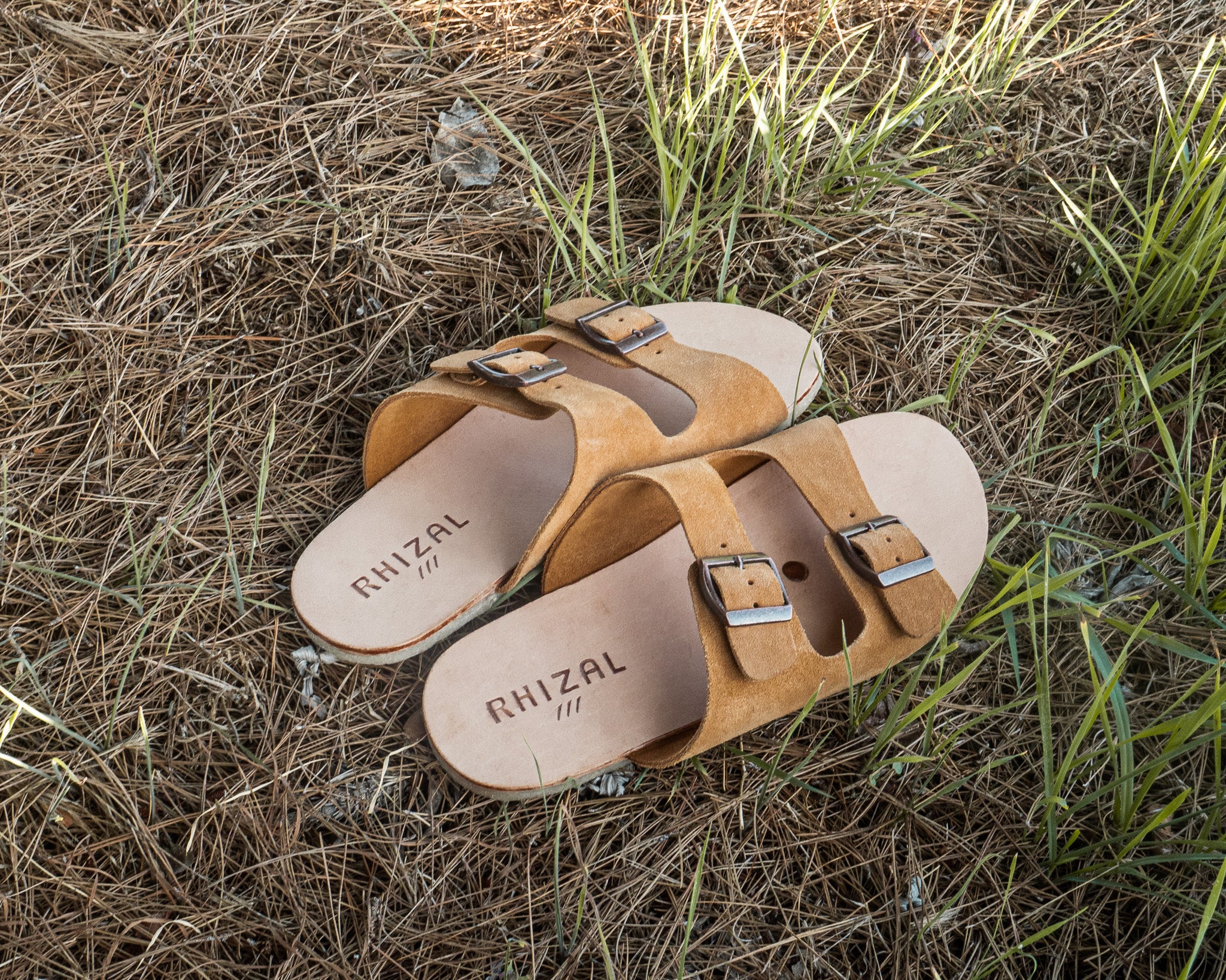 Tanu / Oat Suede / Mens