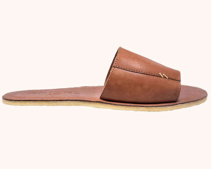 Sola / Oiled Veg Tan Leather / Womens