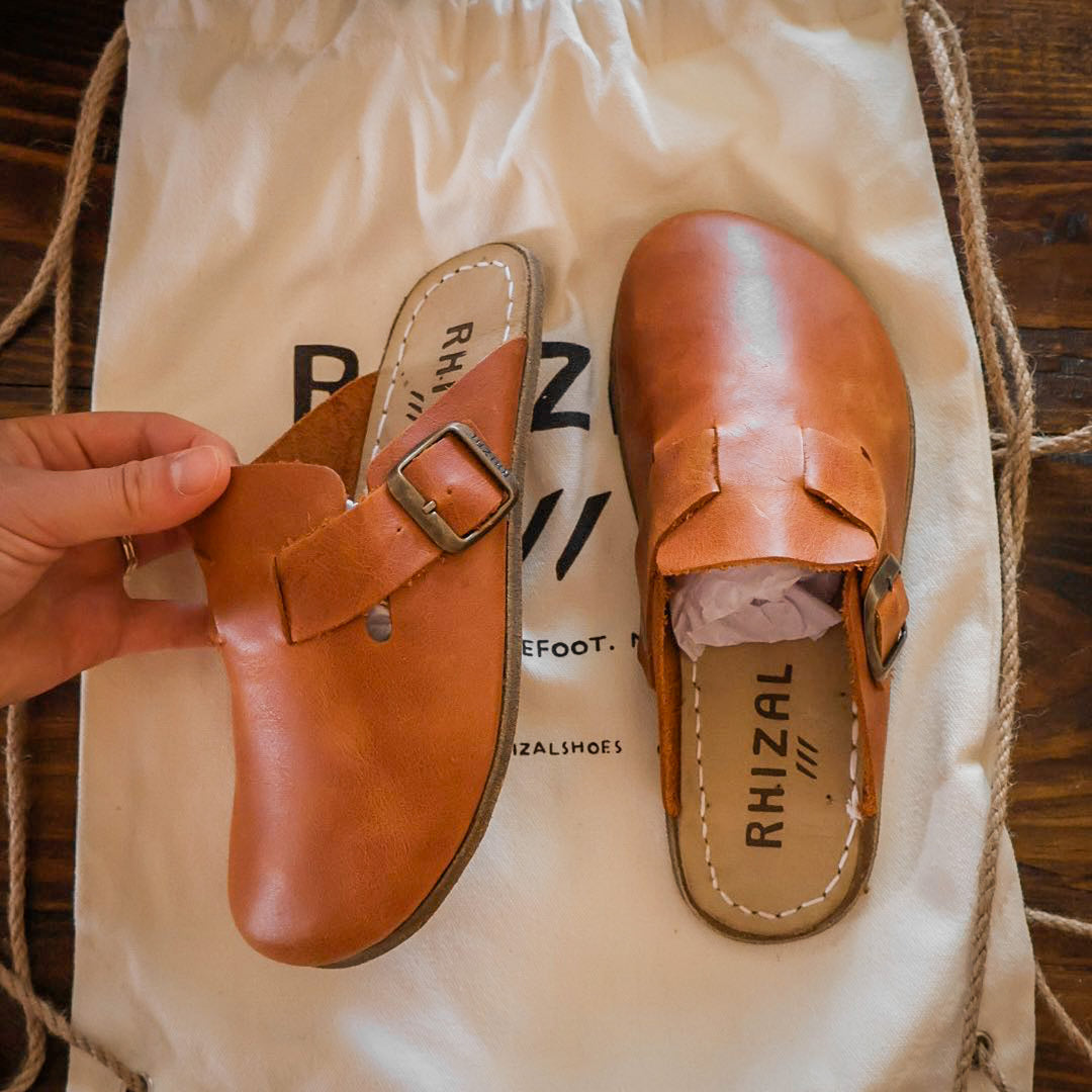 Kuyu / Honey Leather / Womens – RHIZAL