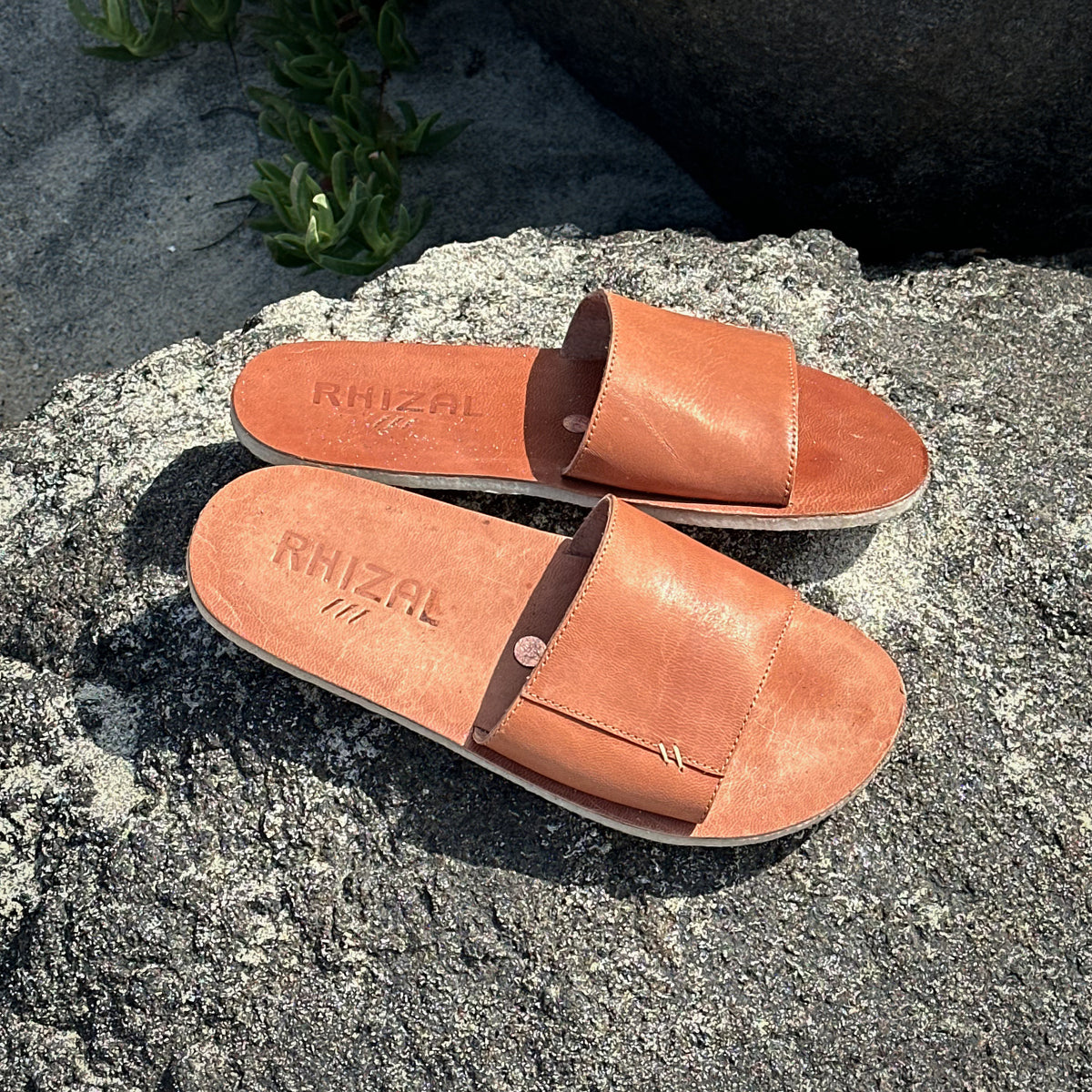 Sola / Sun-tanned Veg Tan Leather / Mens